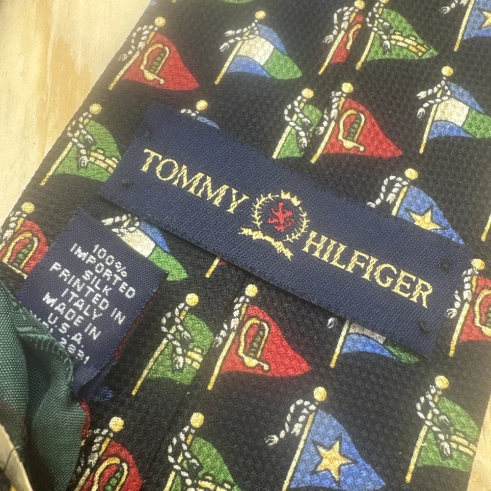 Tommy Hilfiger vintage prep
